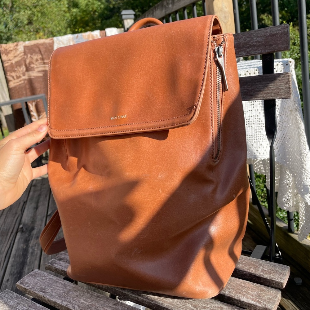 Matt & Nat vegan leather backpack - in great used condition
